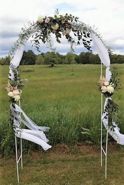 Make the perfect ceremony backdrop. 